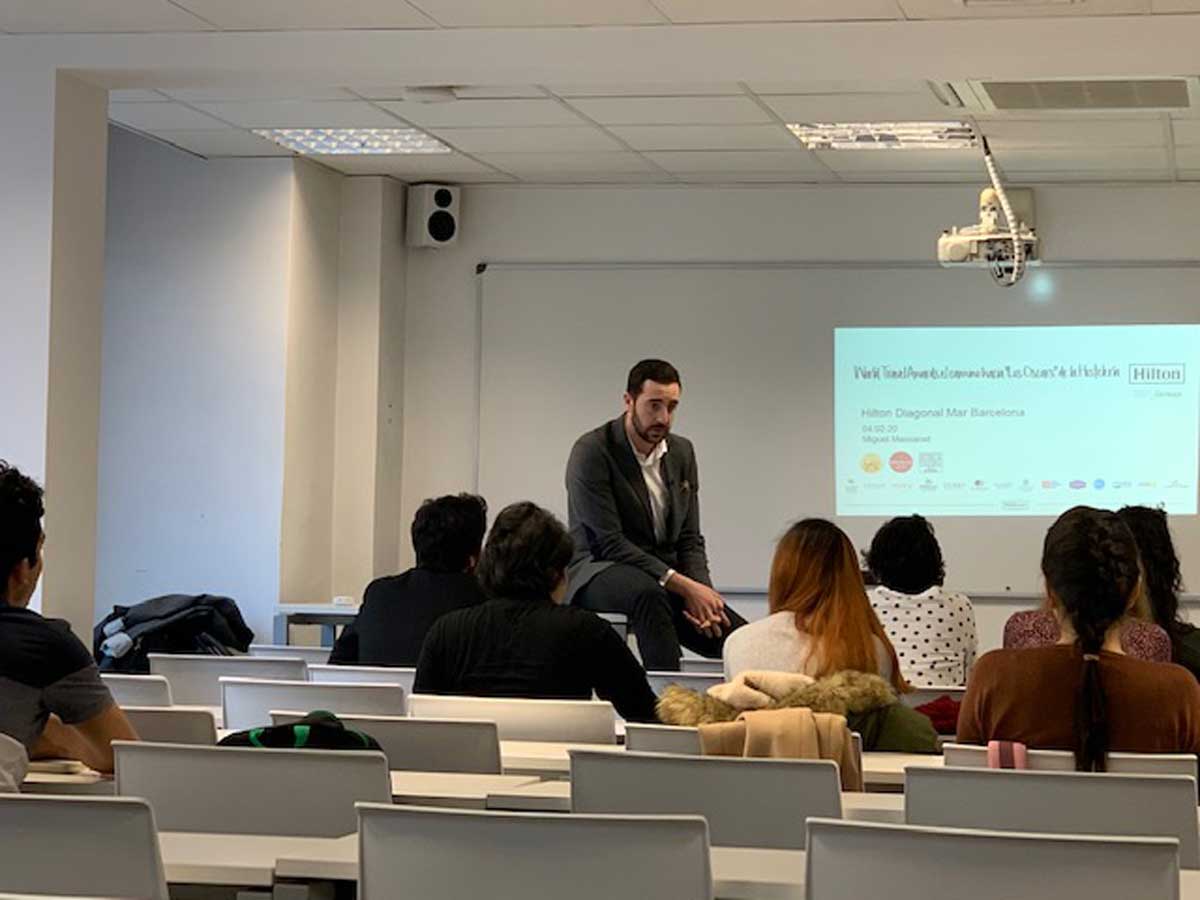 Carreras Profesionales adapta sus servicios a la modalidad online